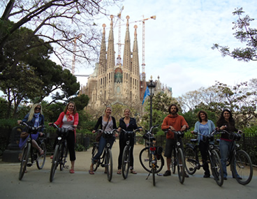 Tour bici Modernismo BCN Sagrada Familia