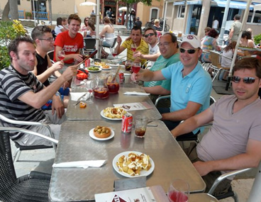Barcelona bike tour tapas Barceloneta beach
